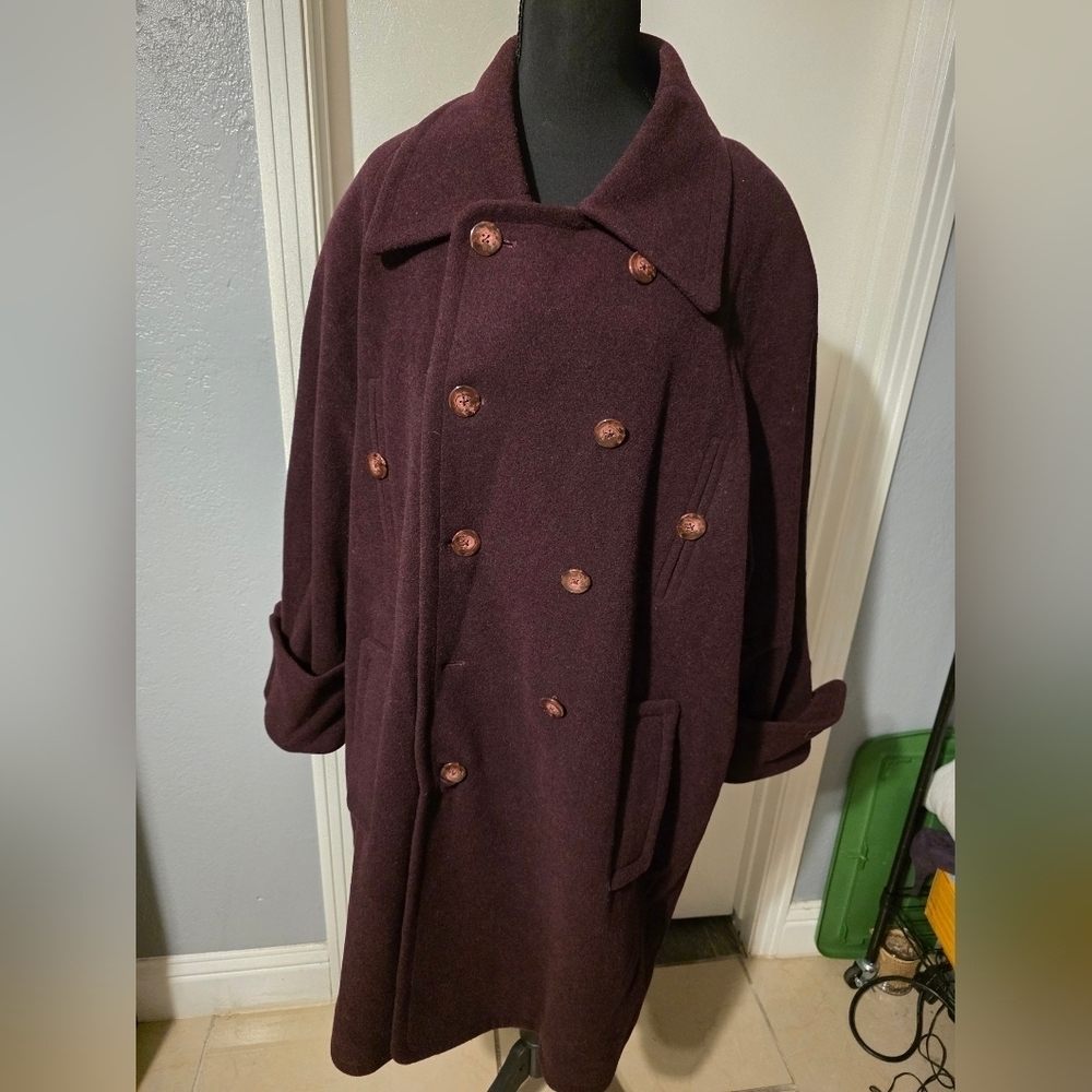 Sara De Italia 100% Wool Burgundy Coat Size 40
